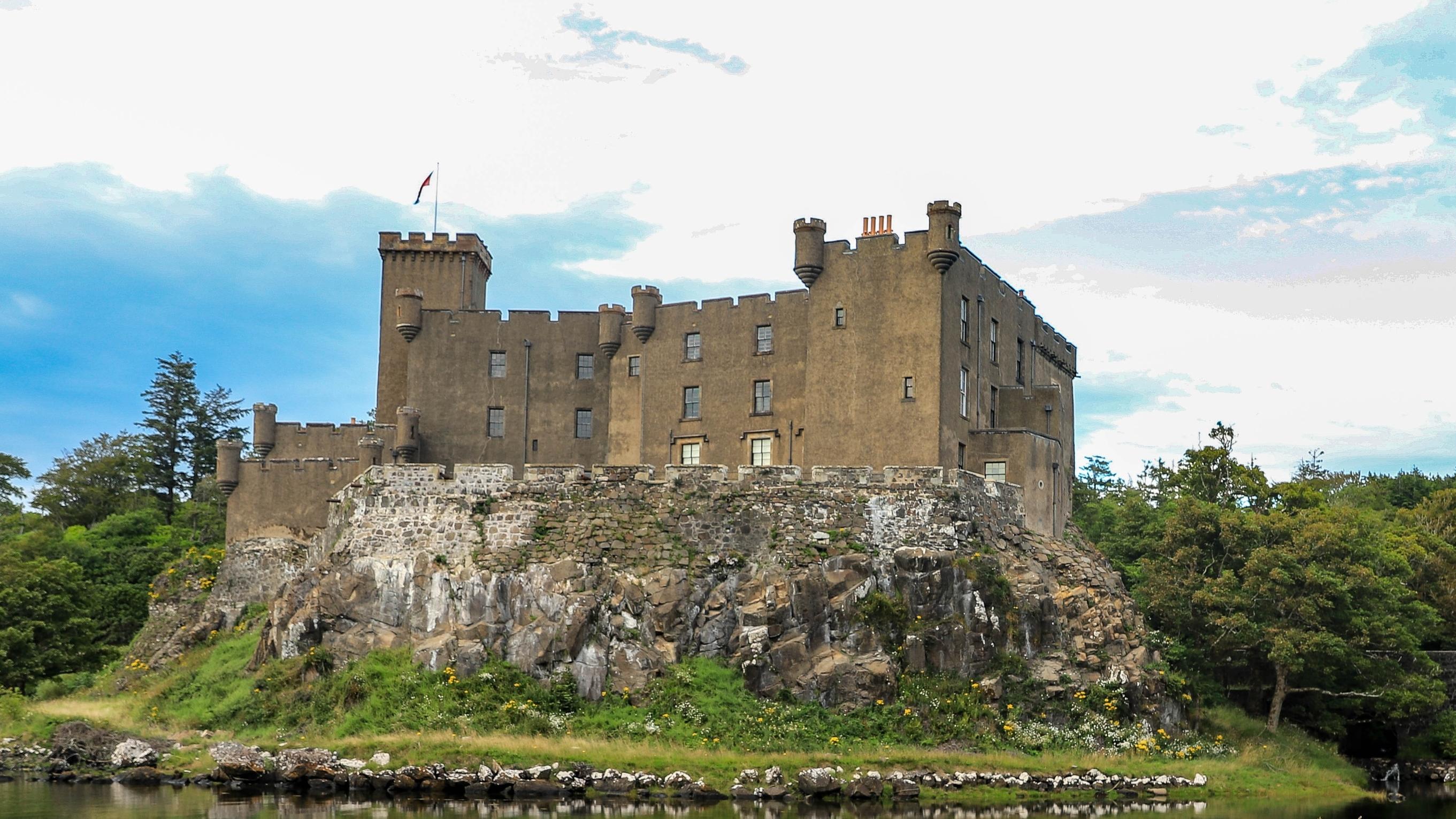 dunvegan castle 16-9